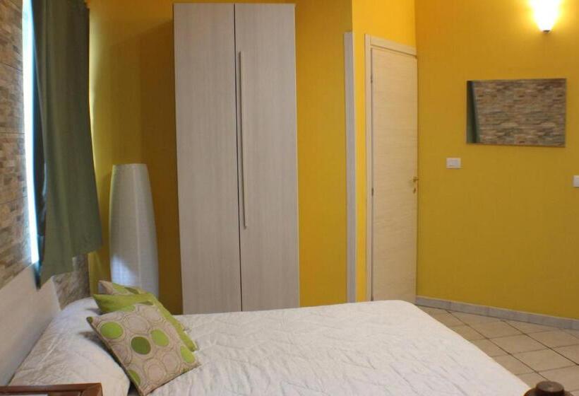 Студия Deluxe, San Nicolò House