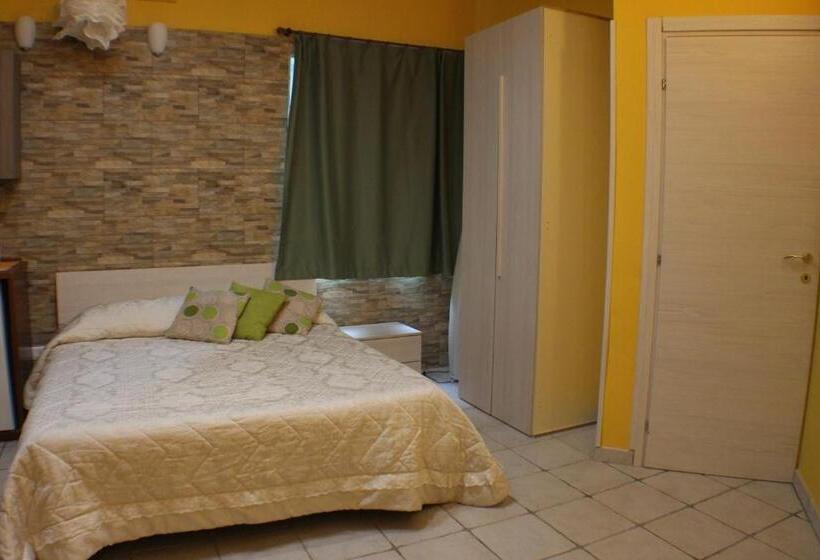 Студия Deluxe, San Nicolò House