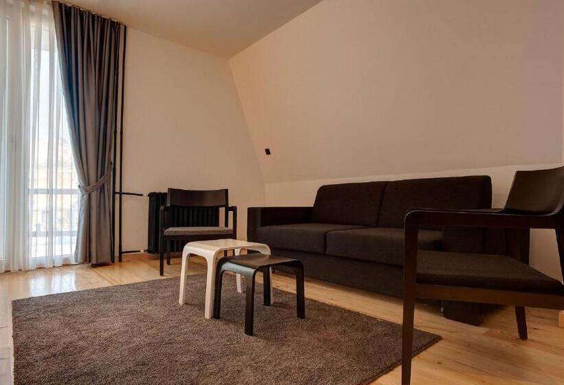 سوییت جونیور, žabljak