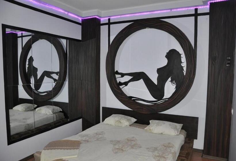 デラックスルーム, And Entertaiment Complex Vlada