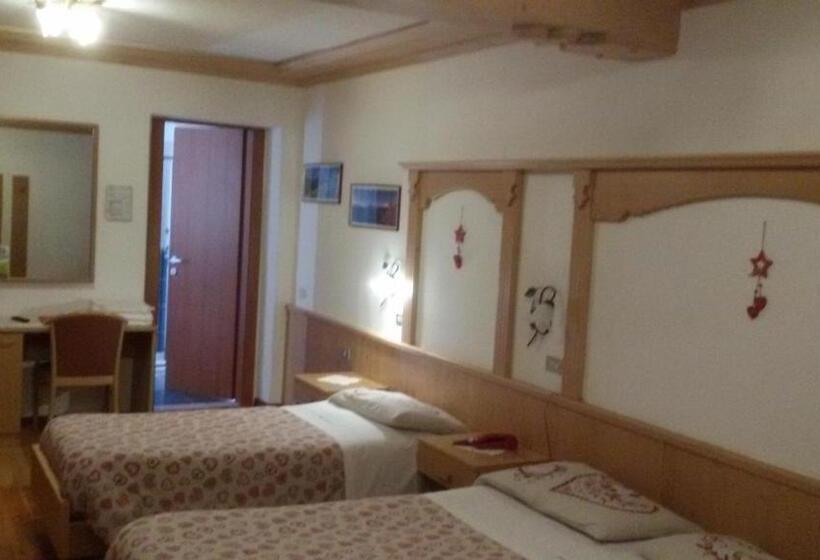 舒适三人间, Edelweiss