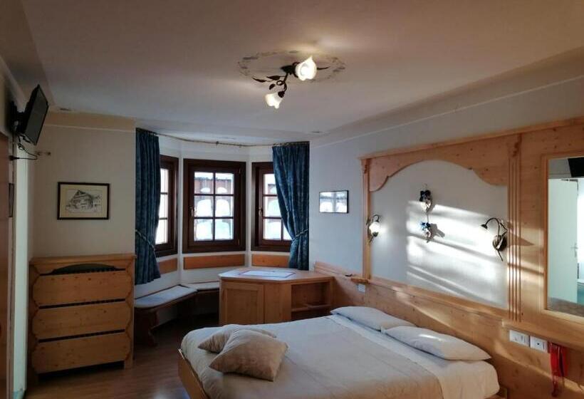 수피리어 룸, Edelweiss