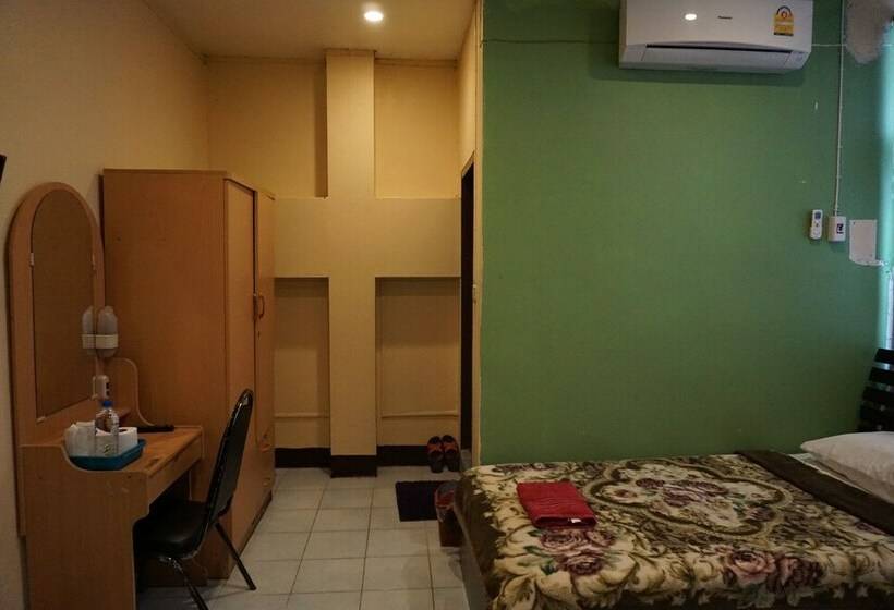 Quarto Estandar, Maesai Complex