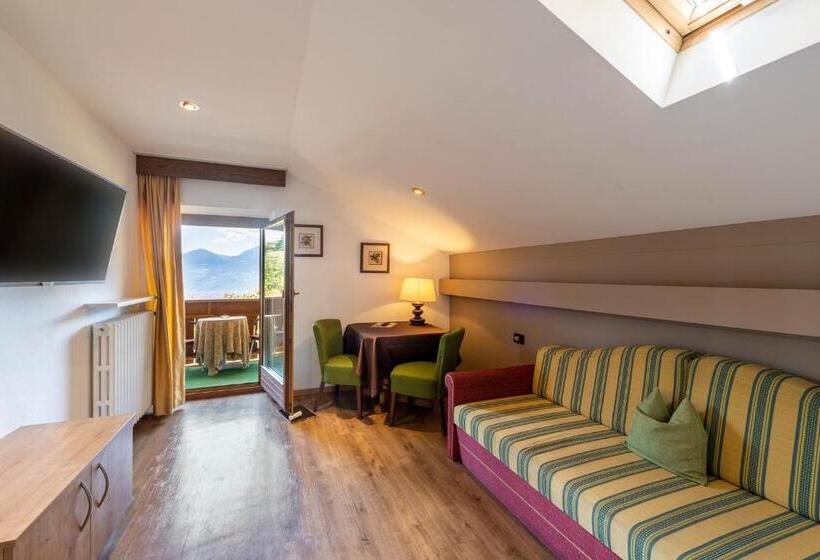 سوییت, Moserhof