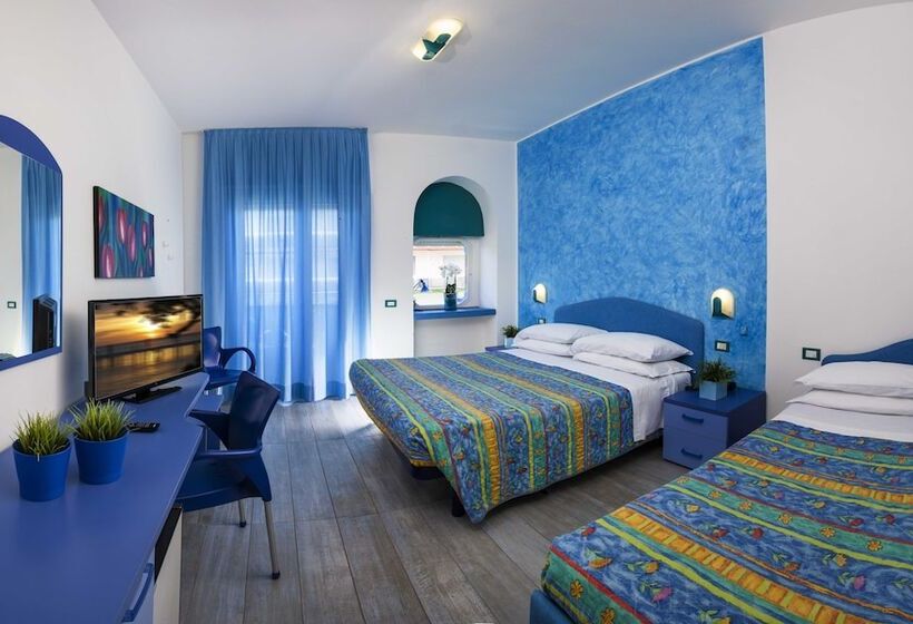 Номер Стандарт Трехместный, Napoleon