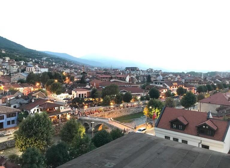 Economy Triple Room, Theranda