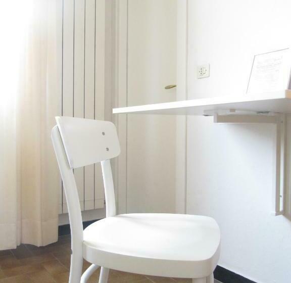 标准间, Villa Gloria