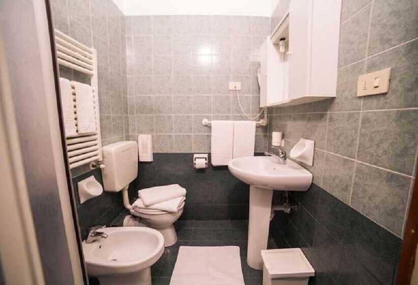 标准间, Villa Gloria