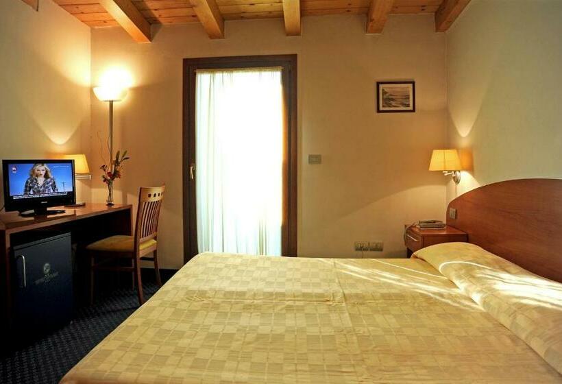 スタンダードルーム, Vittoria