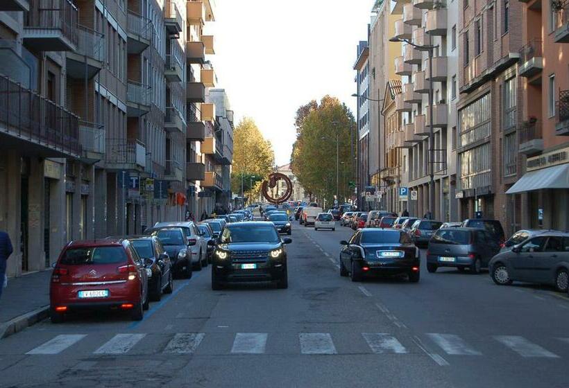 آپارتمان 1 خوابه, Il Broletto B&b