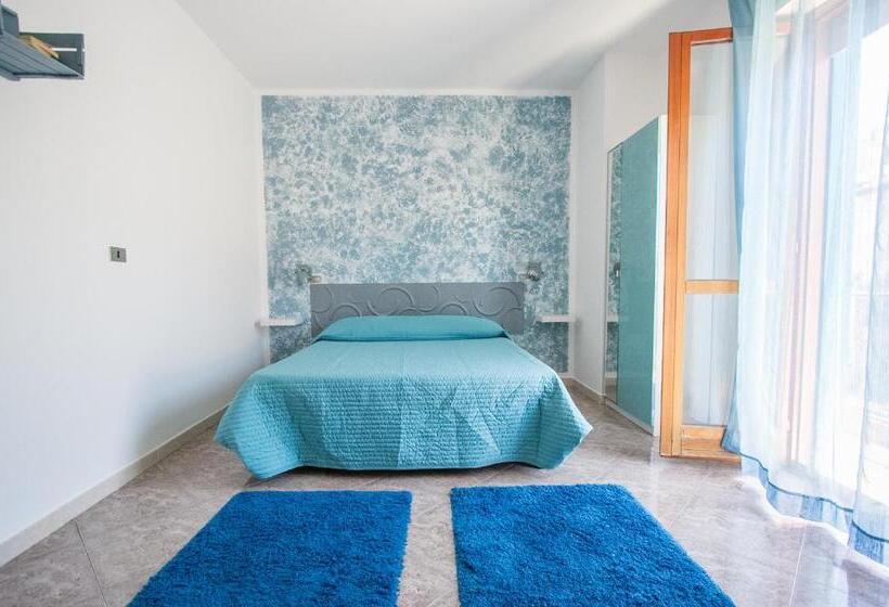 חדר סטנדרט עם מרפסת, Le Cromie B&b