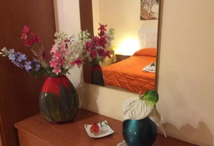 スタンダード4人部屋, Villa Adriana B&b