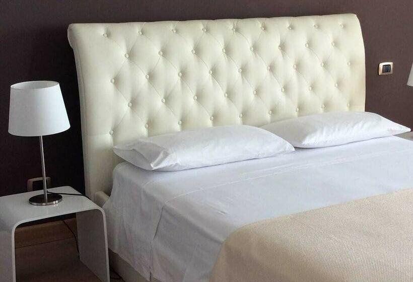 غرفة سوبيريور ثلاثية مطلّة علي البحر, Bahiaincantata B&b