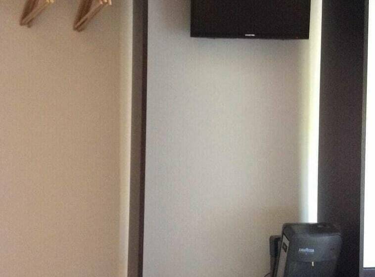 غرفة قياسية, Bahiaincantata B&b