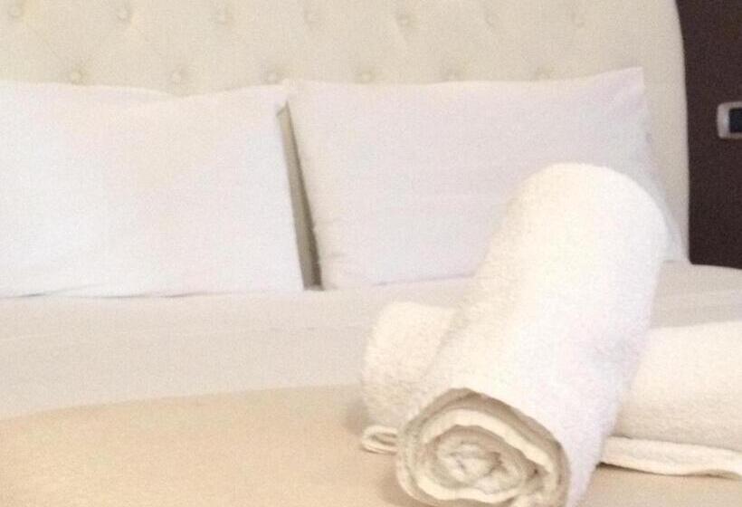 غرفة سوبيريور ثلاثية مطلّة علي البحر, Bahiaincantata B&b