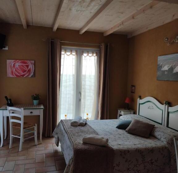 غرفة قياسية ثلاثية, B&b Al Cristo