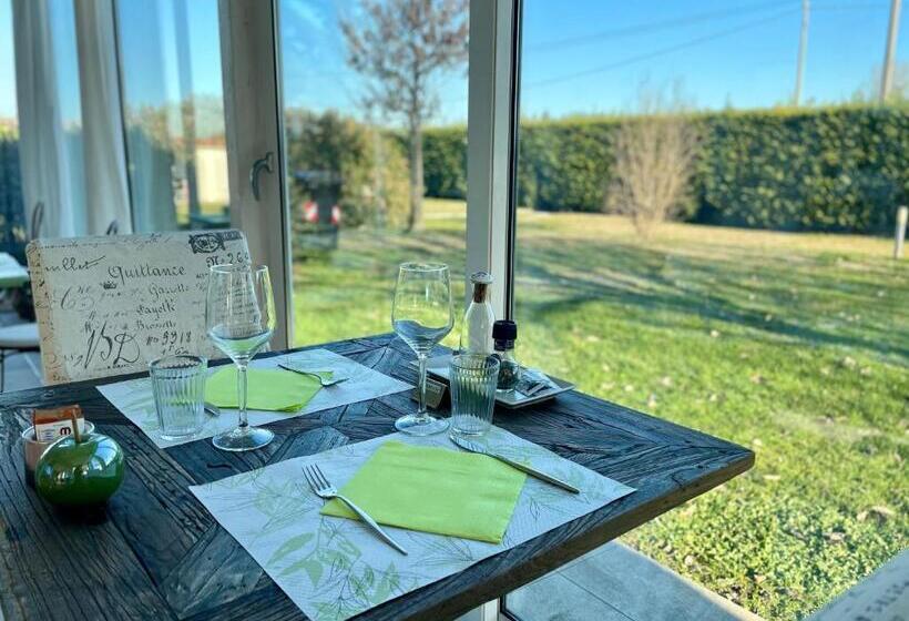 اتاق استاندارد با چشم‌انداز باغ, B&b La Magia Dei Sogni Relais