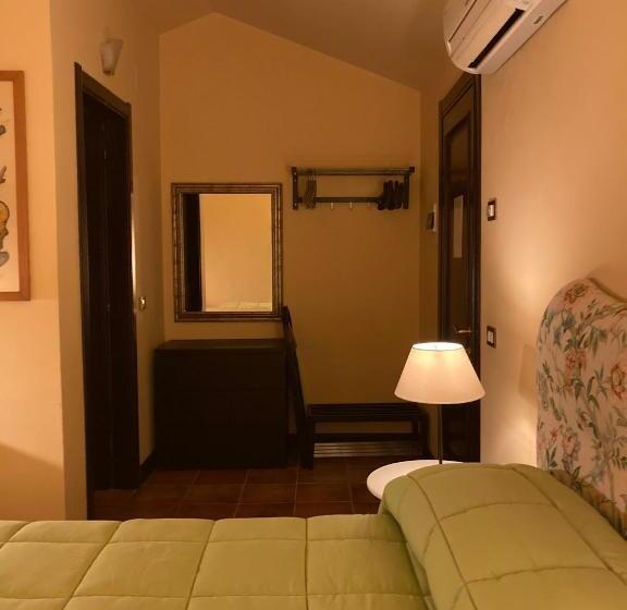 اتاق لوکس, B&b Montalbano