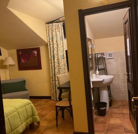 اتاق لوکس, B&b Montalbano