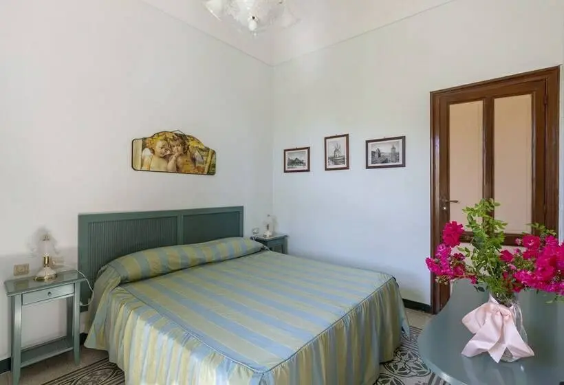 エコノミールーム, Camere Di Ulisse