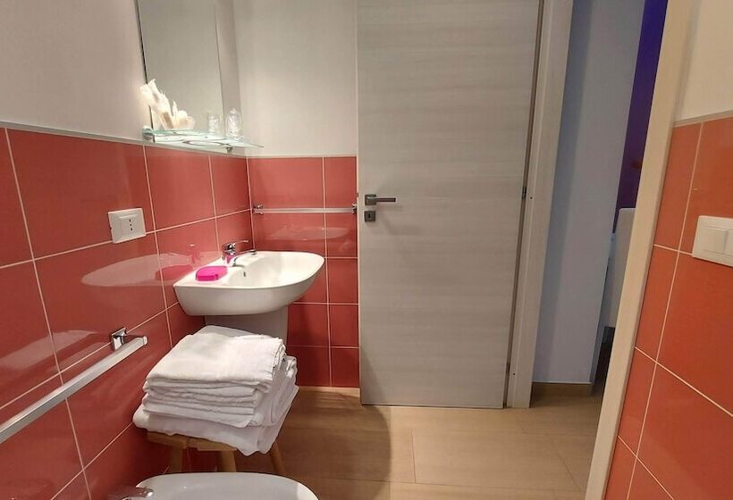 חדר סטנדרט לשלושה, La Suite Di Segesta