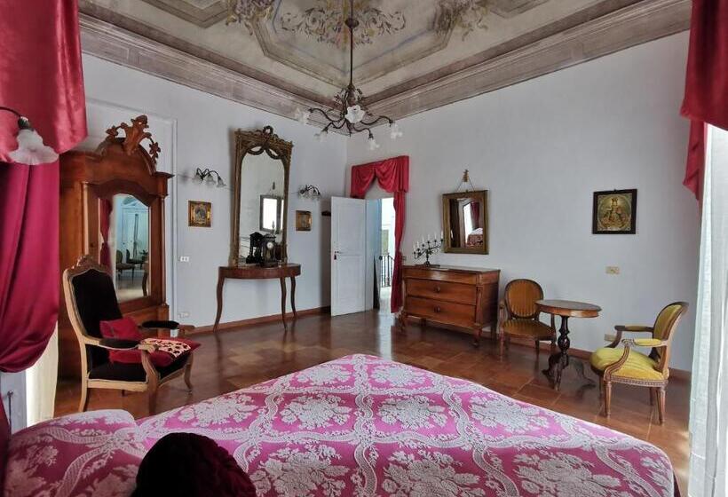 バルコニー付スイート, Le Foglie Di Acanto