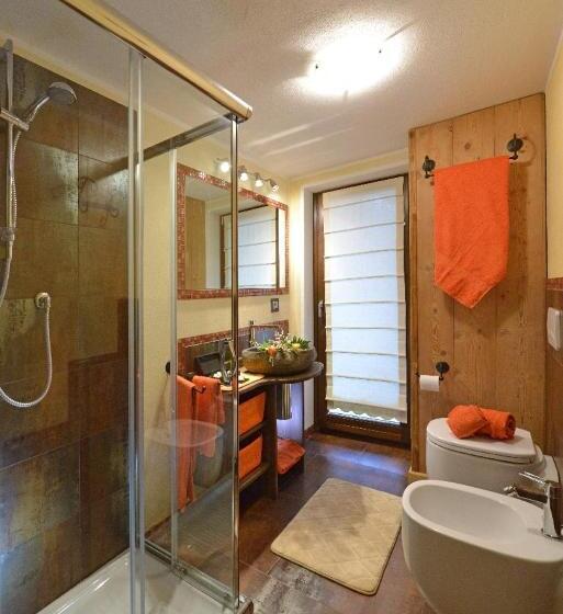 דירת חדר, Lo Barba