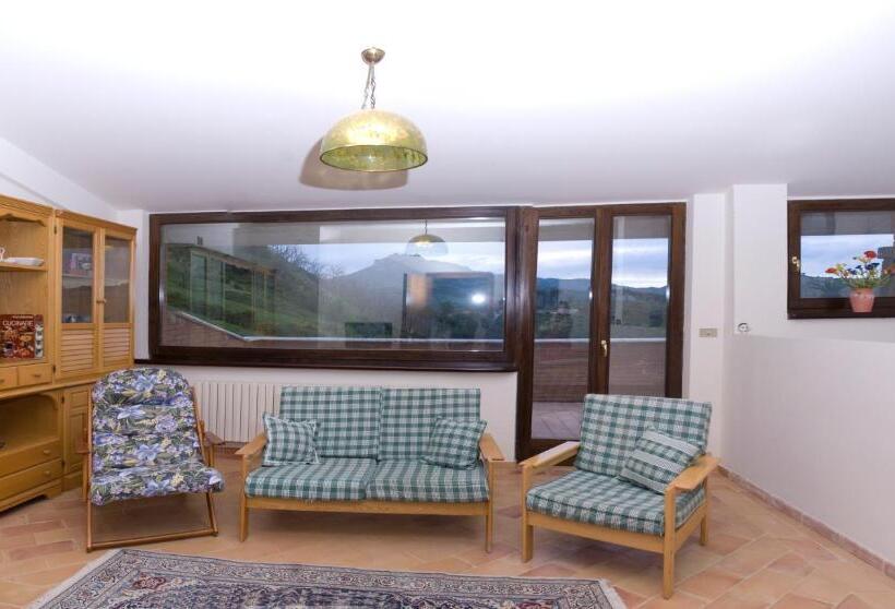 شقة غرفة واحدة, Mimì E Cocò Country House