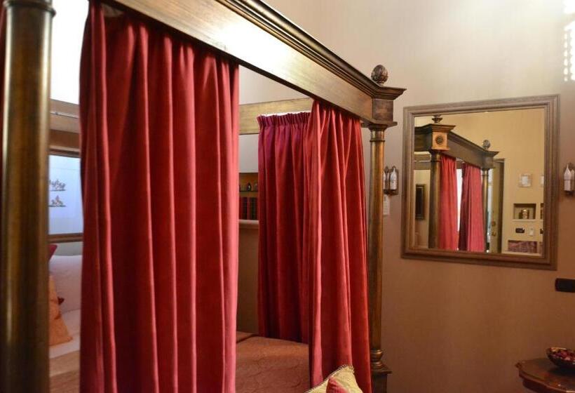 Люкс с Террасой, Palazzo Muro Leccese Relais De Charme & Wellness