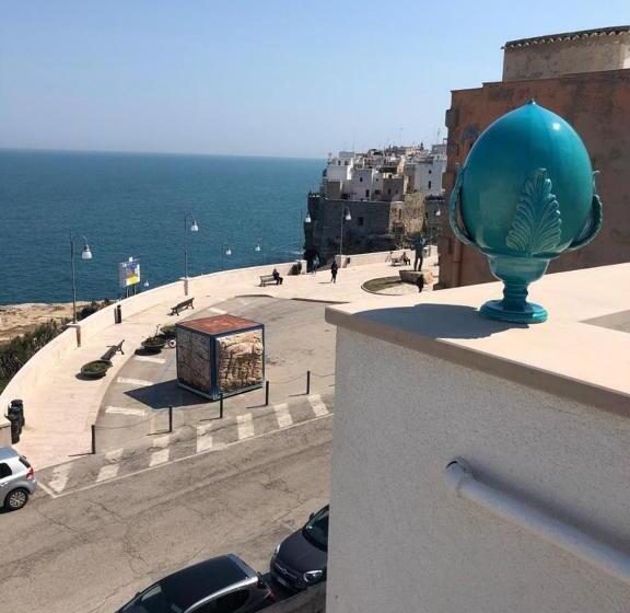 سوییت با چشم‌انداز دریا, Trame   Poesia Di Mare