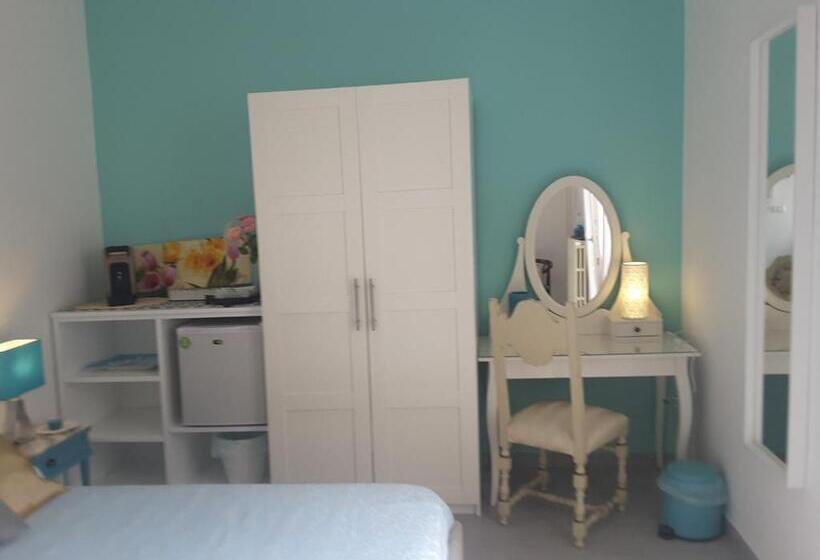 سوییت با چشم‌انداز دریا, Trame   Poesia Di Mare