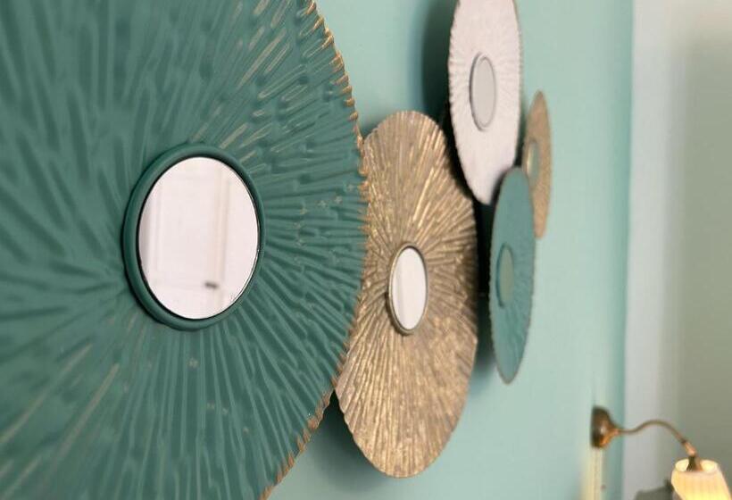 آپارتمان 1 خوابه با بالکن, Trame   Poesia Di Mare