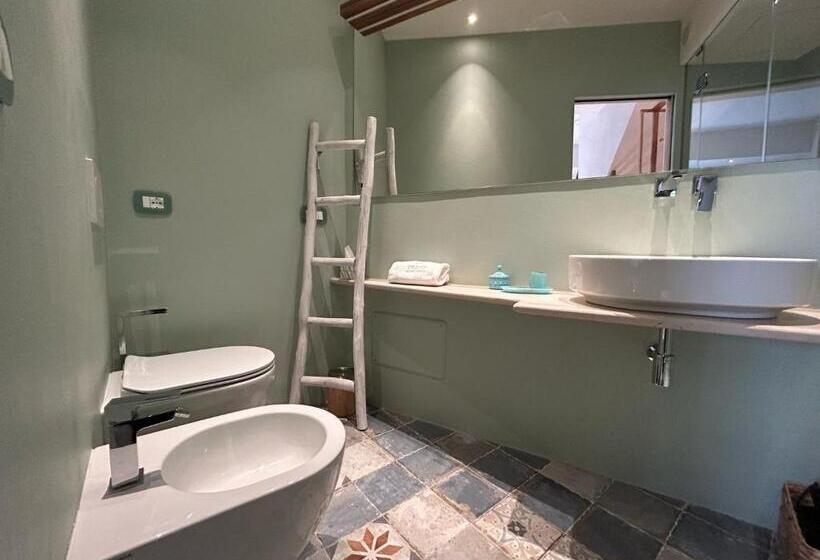 سوئیت جونیور با تراس, Trame   Poesia Di Mare