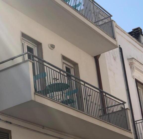 سوییت با چشم‌انداز دریا, Trame   Poesia Di Mare