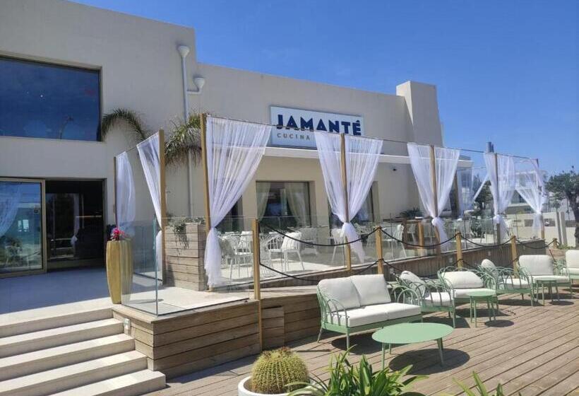 آپارتمان 1 خوابه با بالکن, Trame   Poesia Di Mare