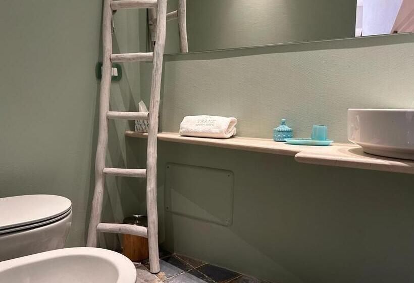 سوئیت جونیور با تراس, Trame   Poesia Di Mare