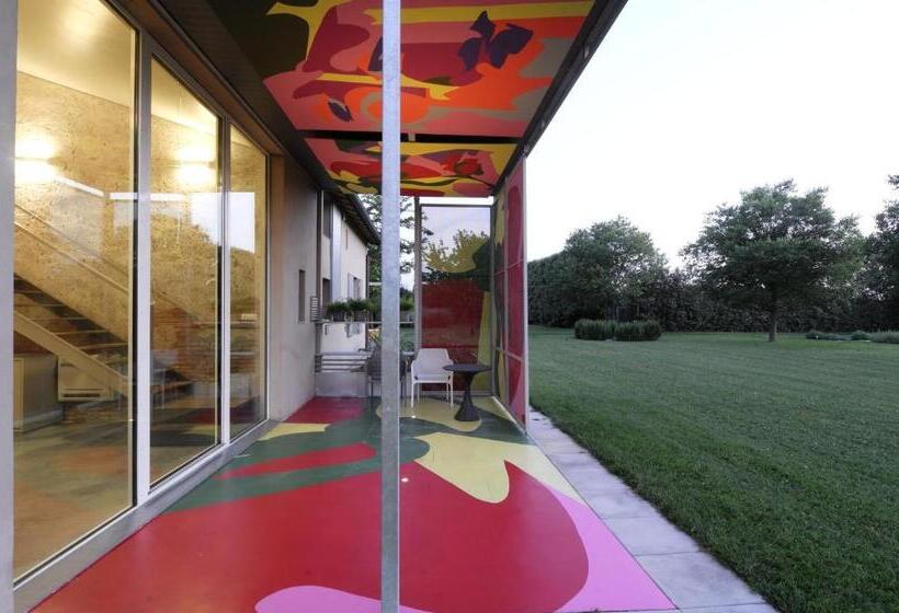 جناح رئاسى, Sacramora