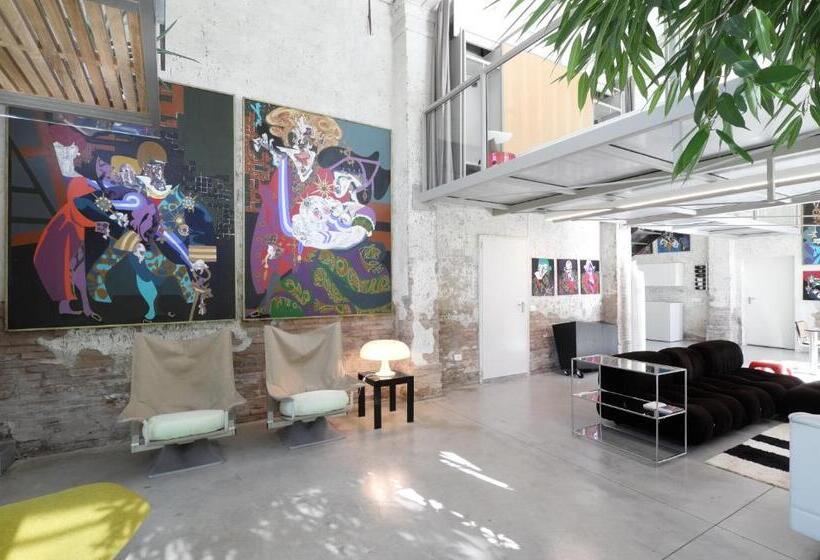 جناح رئاسى, Sacramora