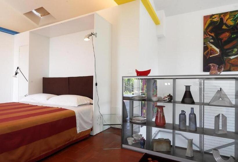 جناح سوبيريور, Sacramora