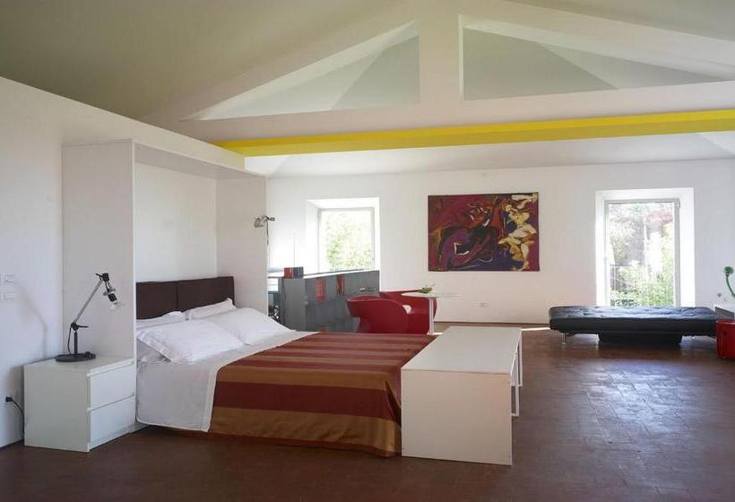 جناح سوبيريور, Sacramora