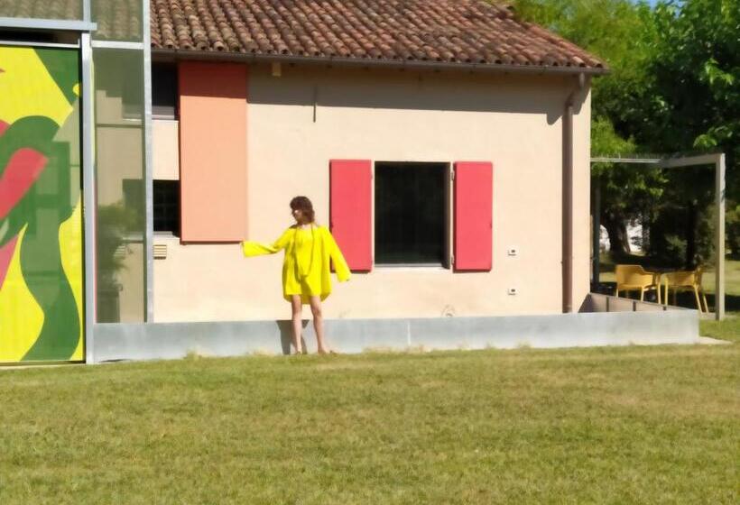 إستوديو سوبيريور, Sacramora