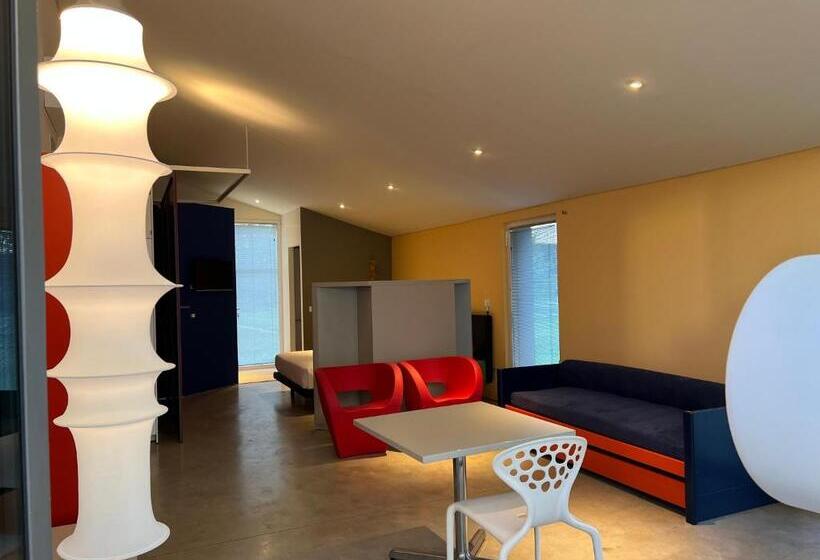 إستوديو قياسى, Sacramora