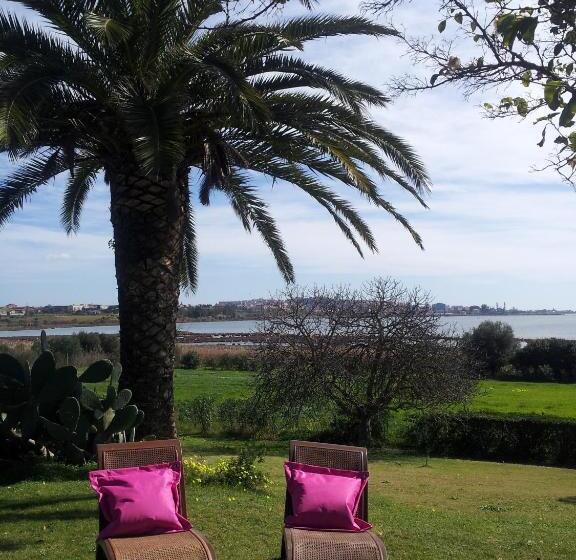 带1个卧室带泳池的公寓, Santa Igia Country House