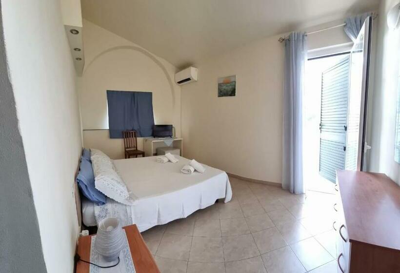 اتاق استاندارد, Villa Naclerio