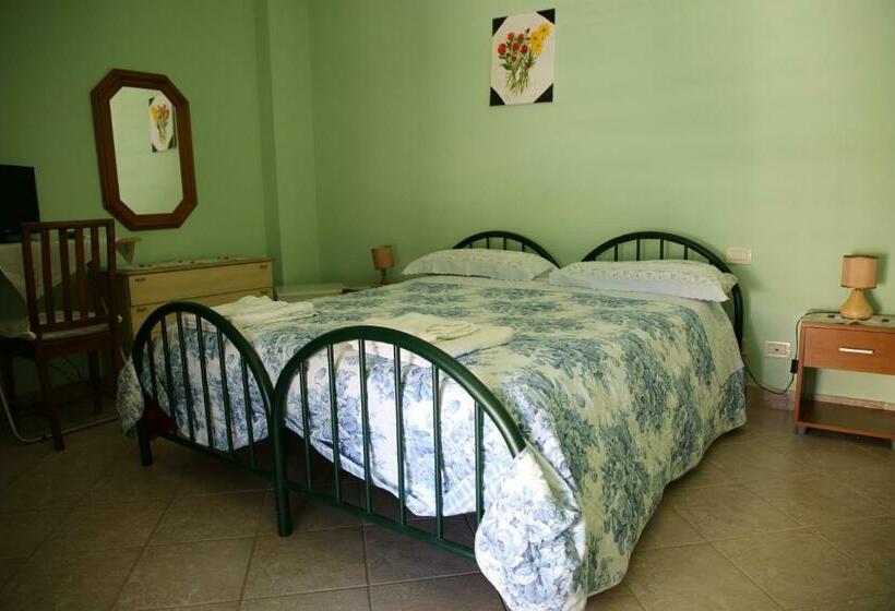 اتاق استاندارد, Villa Naclerio