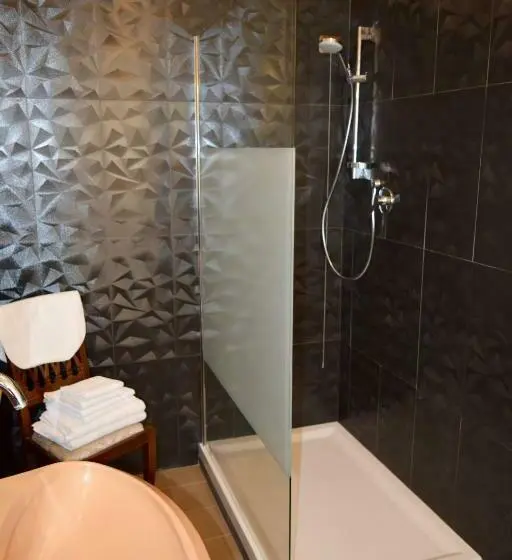 Standard-huone, Villamena
