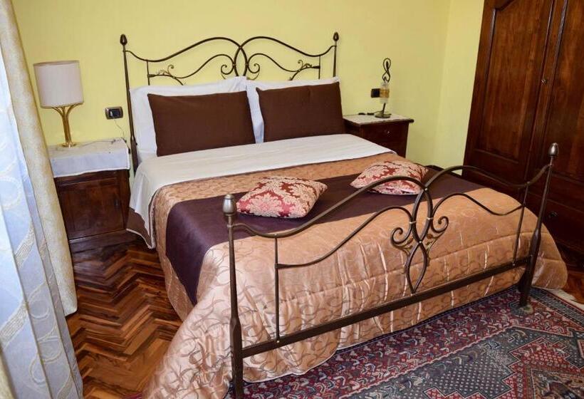 Номер Стандарт, Villamena