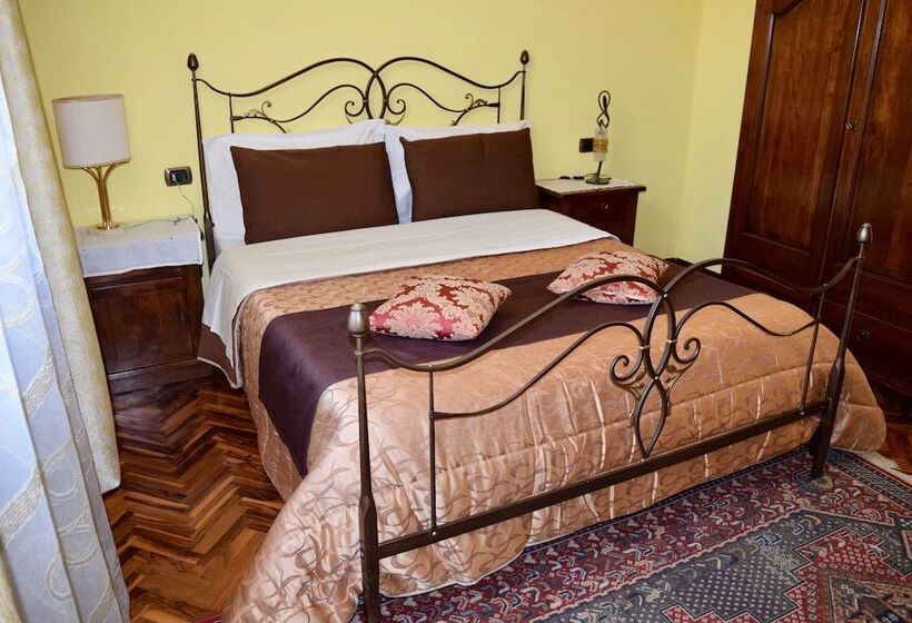 Номер Стандарт, Villamena