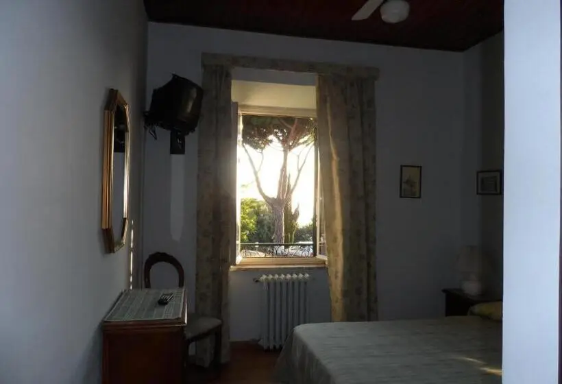スタンダードルーム, Albergo Lucia Pagnanelli