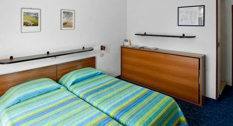스탠다드 룸, Albergo Villa Mimosa